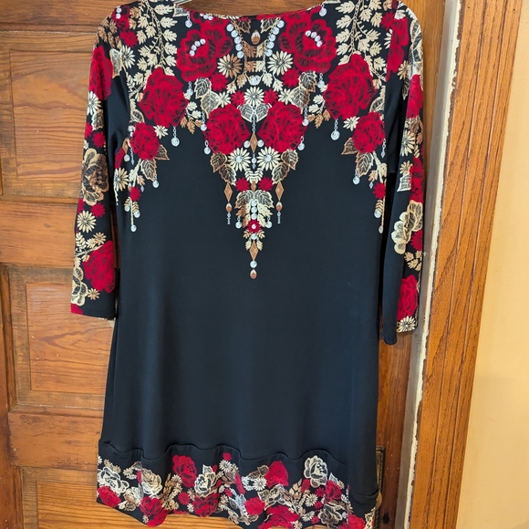 JM Collection Black and Blue Sheath Dress with Crew Neck - Picture 6 of 8